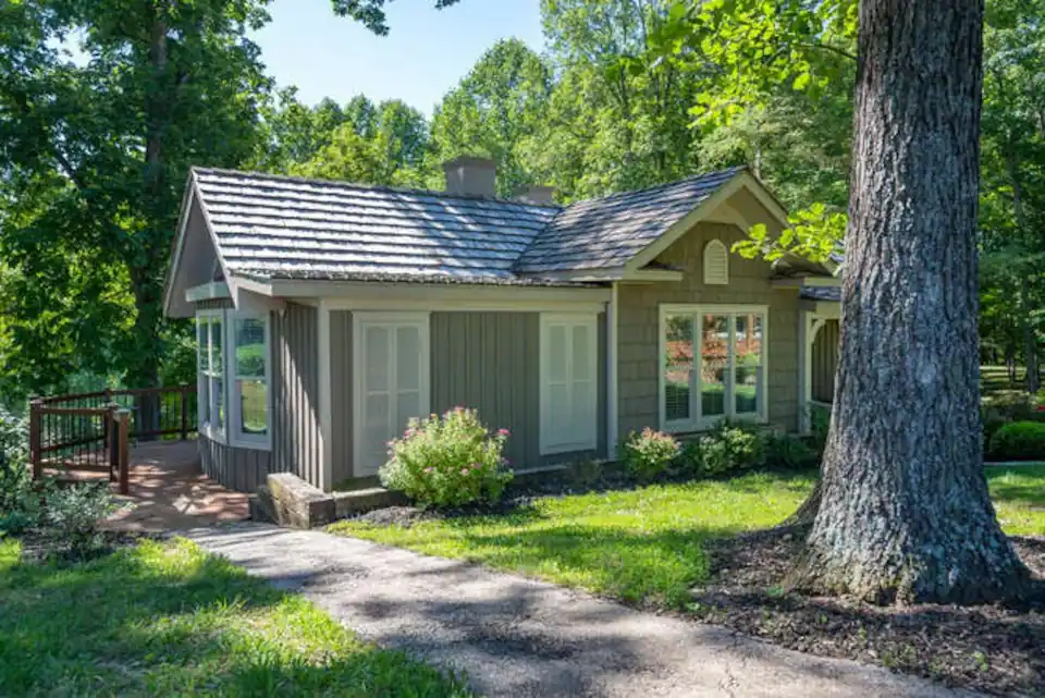 Dream Getaway Cottage